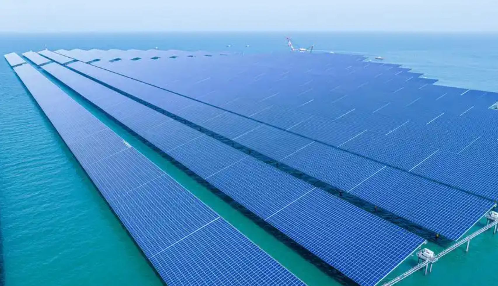 FloatingWater PV BESS System4.png
